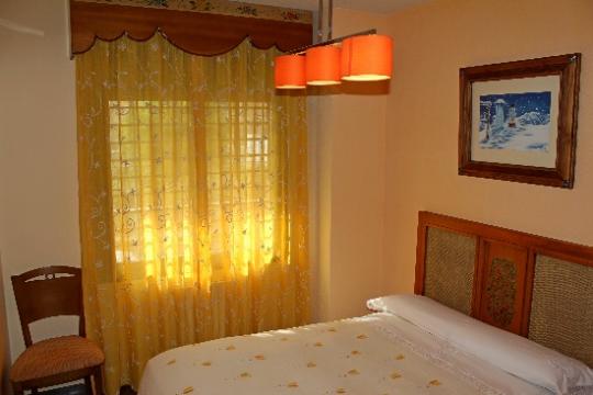 PISO+APARTAMENTO JUNTO CAMPUS DE LA SALUD